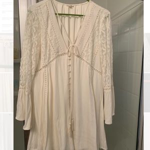 Off-white Boho/Floral Lace Dress